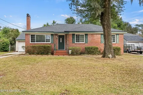 4569 Birchwood Avenue Jacksonville FL 32207