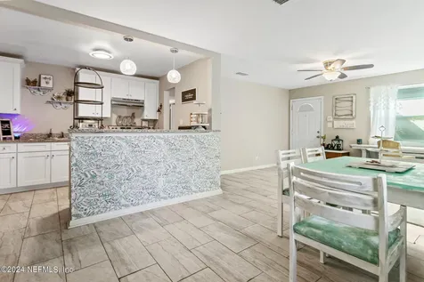 5769 Lake Lucina Drive N Jacksonville FL 32211