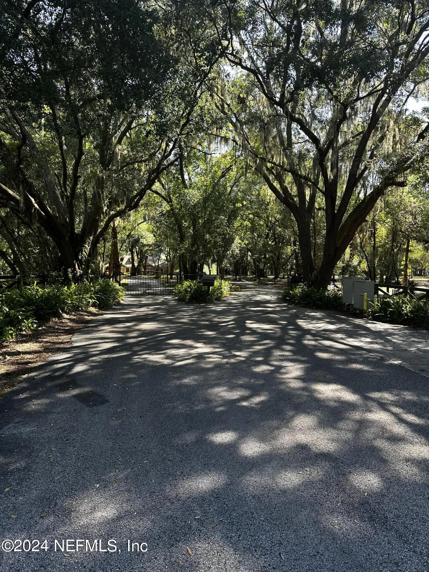 000-08 SE 265th Court Road Umatilla FL 32784