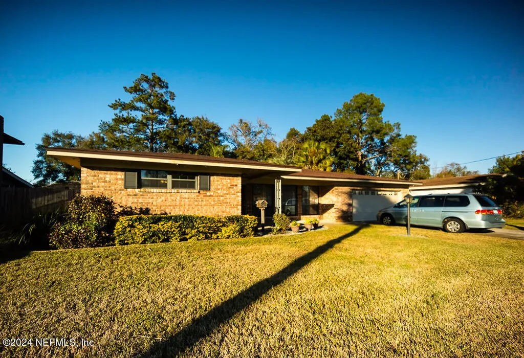 8703 Andaloma Street Jacksonville FL 32211
