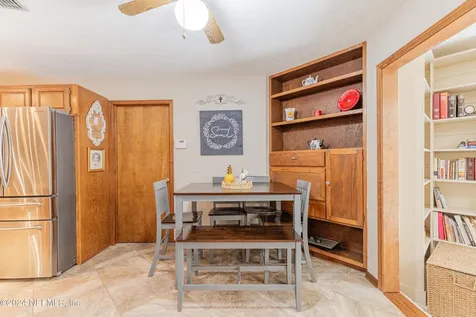 12157 Dividing Oaks Trail E Jacksonville FL 32223