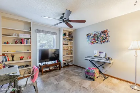 12157 Dividing Oaks Trail E Jacksonville FL 32223