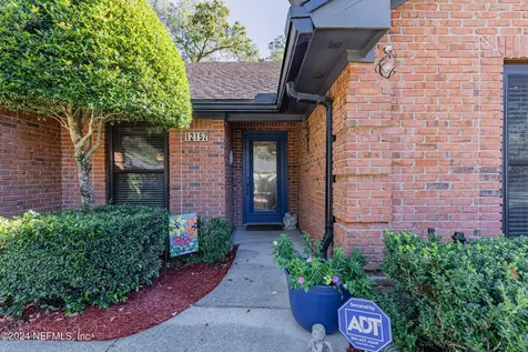12157 Dividing Oaks Trail E Jacksonville FL 32223