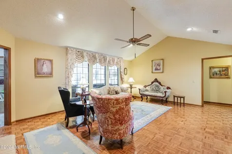 12157 Dividing Oaks Trail E Jacksonville FL 32223