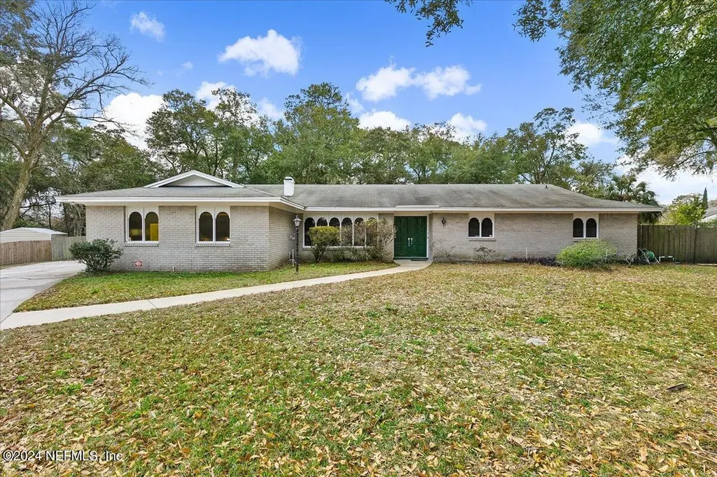 3733 Cove Court Jacksonville FL 32277