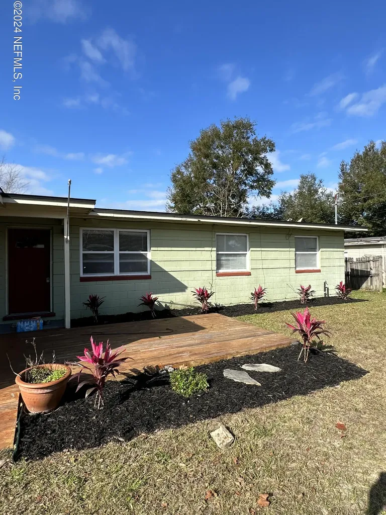 11524 Harlan Drive Jacksonville FL 32218