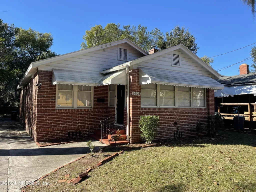 6824 N Pearl Street Jacksonville FL 32208