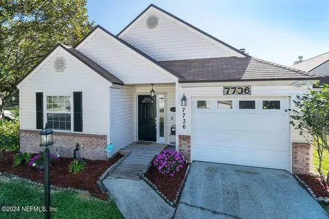 7736 Manassas Court W Jacksonville FL 32277