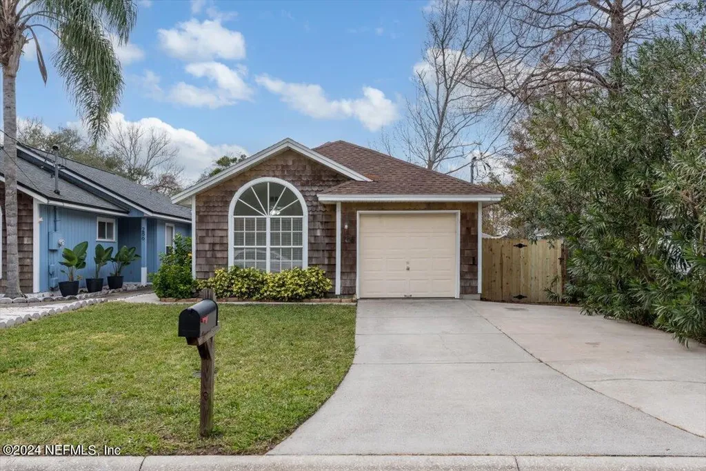 288 Main Street Atlantic Beach FL 32233