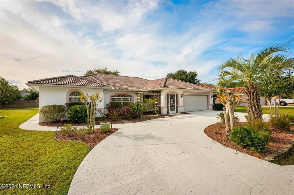 22 Prince John Lane Palm Coast FL 32164