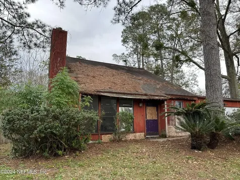 8305 Coralberry Lane Jacksonville FL 32244