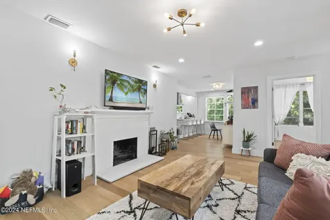 1763 Pine Grove Avenue Jacksonville FL 32205