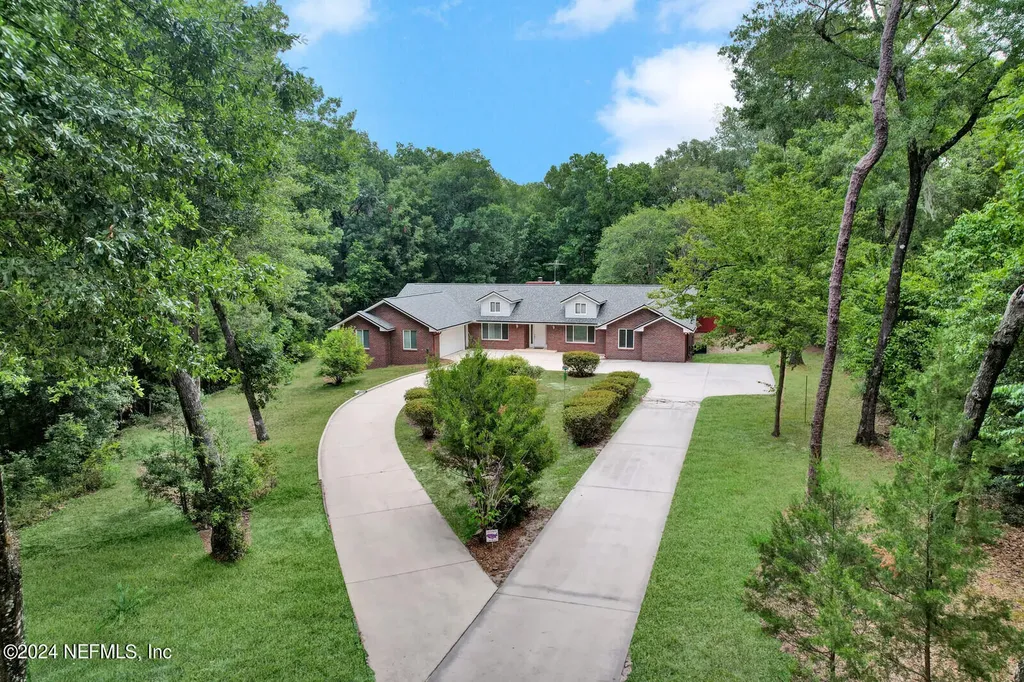2527 Begonia Drive Middleburg FL 32068