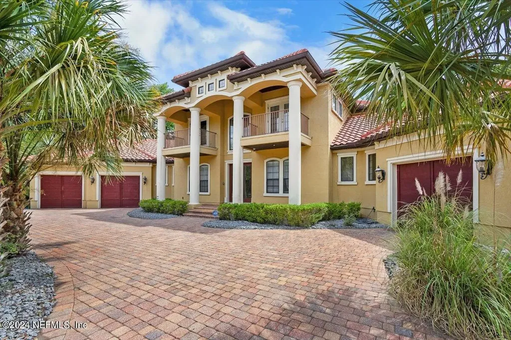 1424 N Loop Parkway St. Augustine FL 32095
