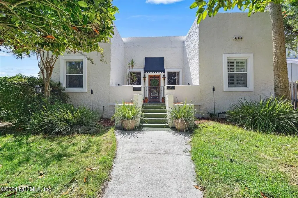 197 Seminole Road Atlantic Beach FL 32233
