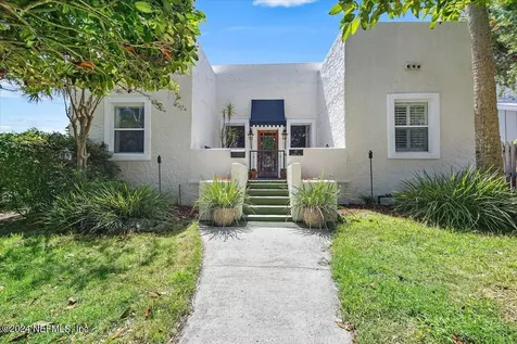 197 Seminole Road Atlantic Beach FL 32233