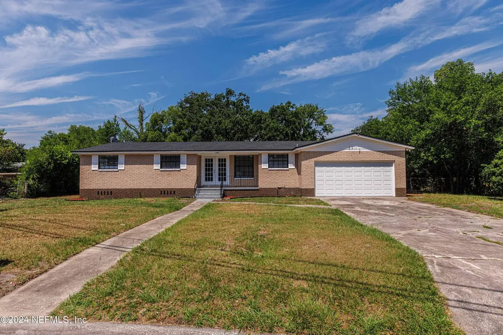 2311 Courtney Drive Jacksonville FL 32208