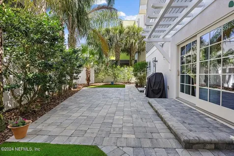 3324 Ocean Drive S Jacksonville Beach FL 32250
