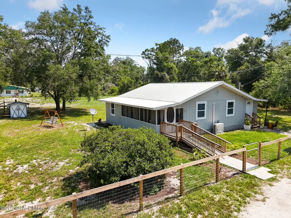 615 SE 289th Street Cross City FL 32628
