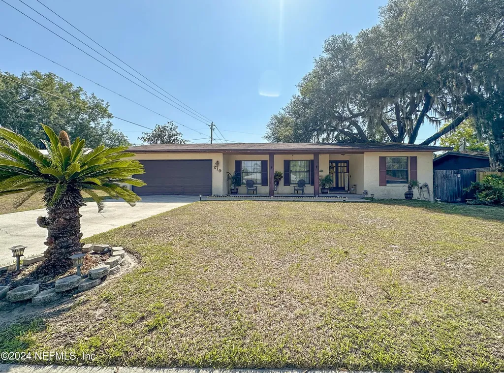 219 Holly Lane Palatka FL 32177