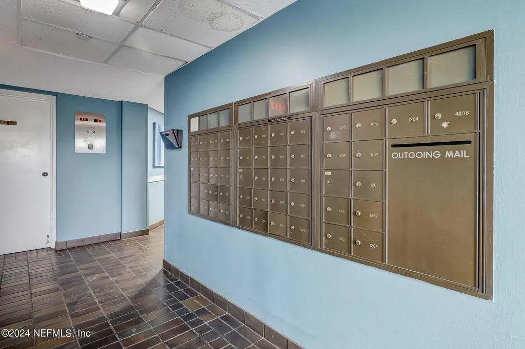 4401 Lakeside Drive Jacksonville FL 32210