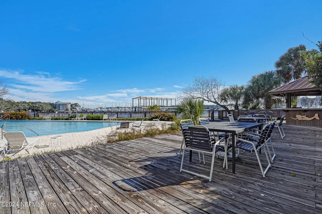 4401 Lakeside Drive Jacksonville FL 32210