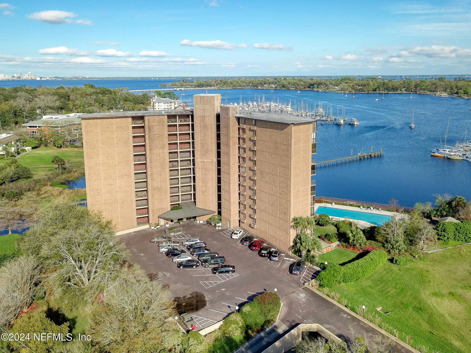4401 Lakeside Drive Jacksonville FL 32210