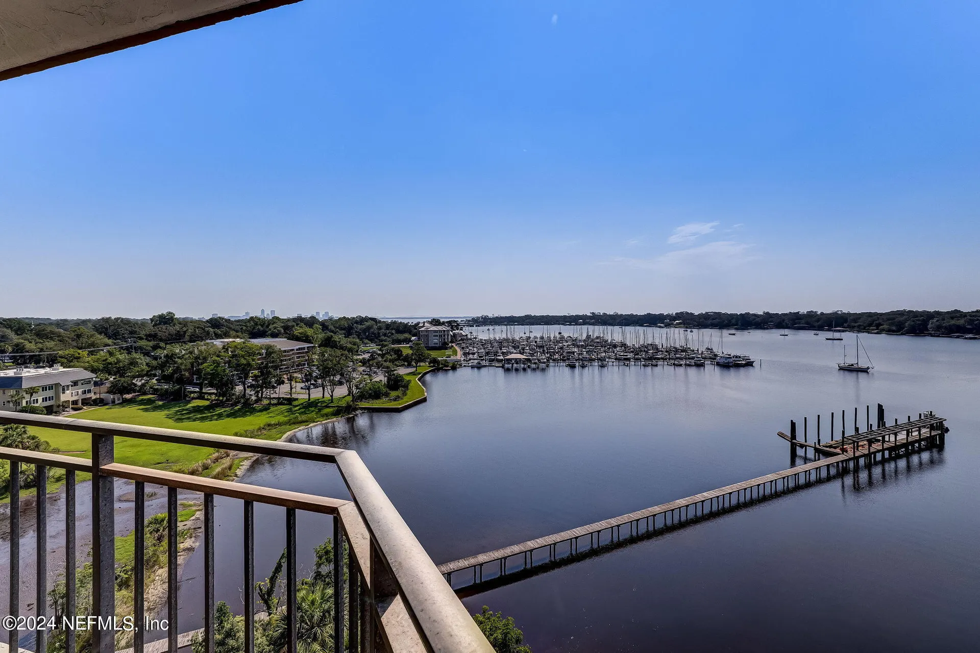 4401 Lakeside Drive Jacksonville FL 32210