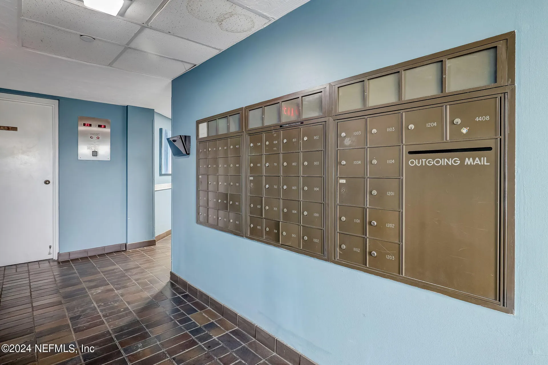 4401 Lakeside Drive Jacksonville FL 32210