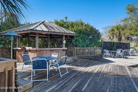 4401 Lakeside Drive Jacksonville FL 32210