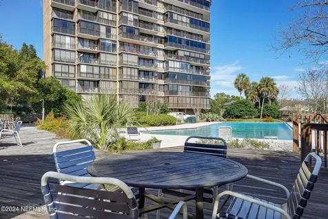 4401 Lakeside Drive Jacksonville FL 32210
