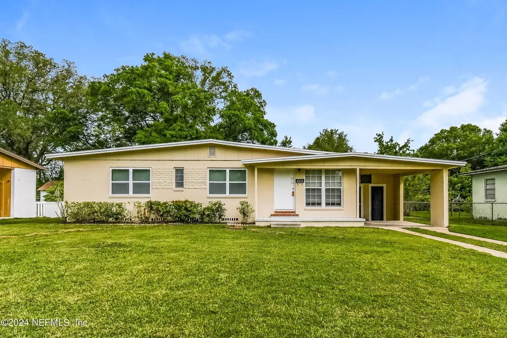 6533 Burgundy Road S Jacksonville FL 32210
