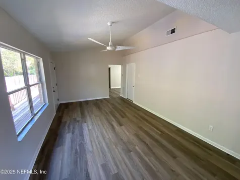 2613 Americas Cup Circle E Jacksonville FL 32233