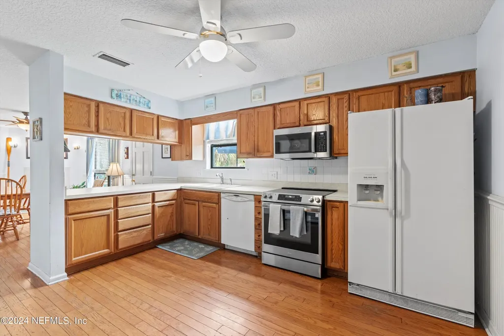 636 Camellia Terrace Drive Neptune Beach FL 32266