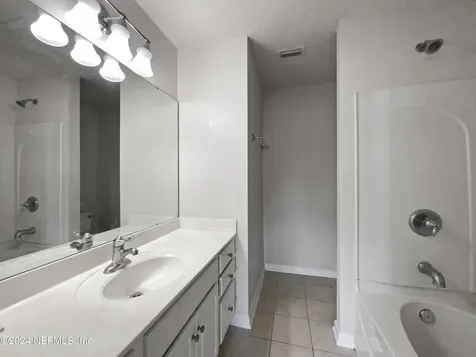 6810 Arching Branch Circle Jacksonville FL 32258