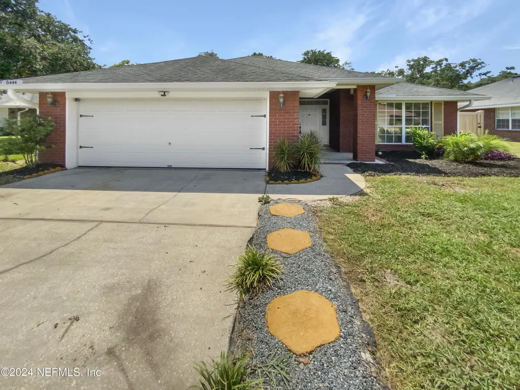 6444 Sarahs View Court Jacksonville FL 32244