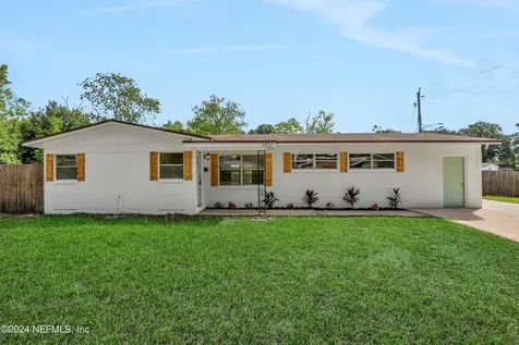 2511 Burlingame Drive W Jacksonville FL 32211