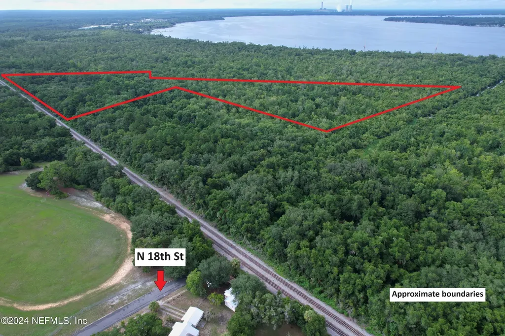 00 N 18th (nearest Access Point) Street Palatka FL 32177