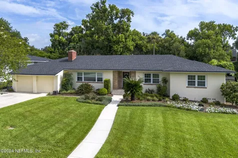 735 Granada Boulevard S Jacksonville FL 32207