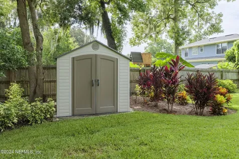 735 Granada Boulevard S Jacksonville FL 32207