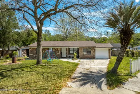 807 Green Knoll Drive Jacksonville FL 32221