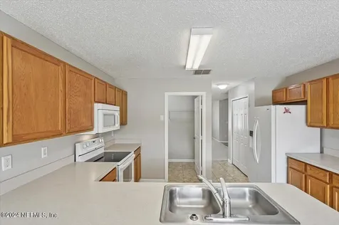 13571 Ashford Wood Court W Jacksonville FL 32218