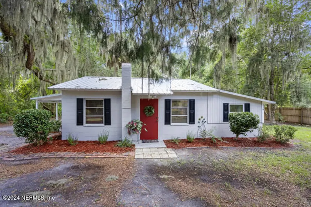 119 Peniel Church Road Palatka FL 32177