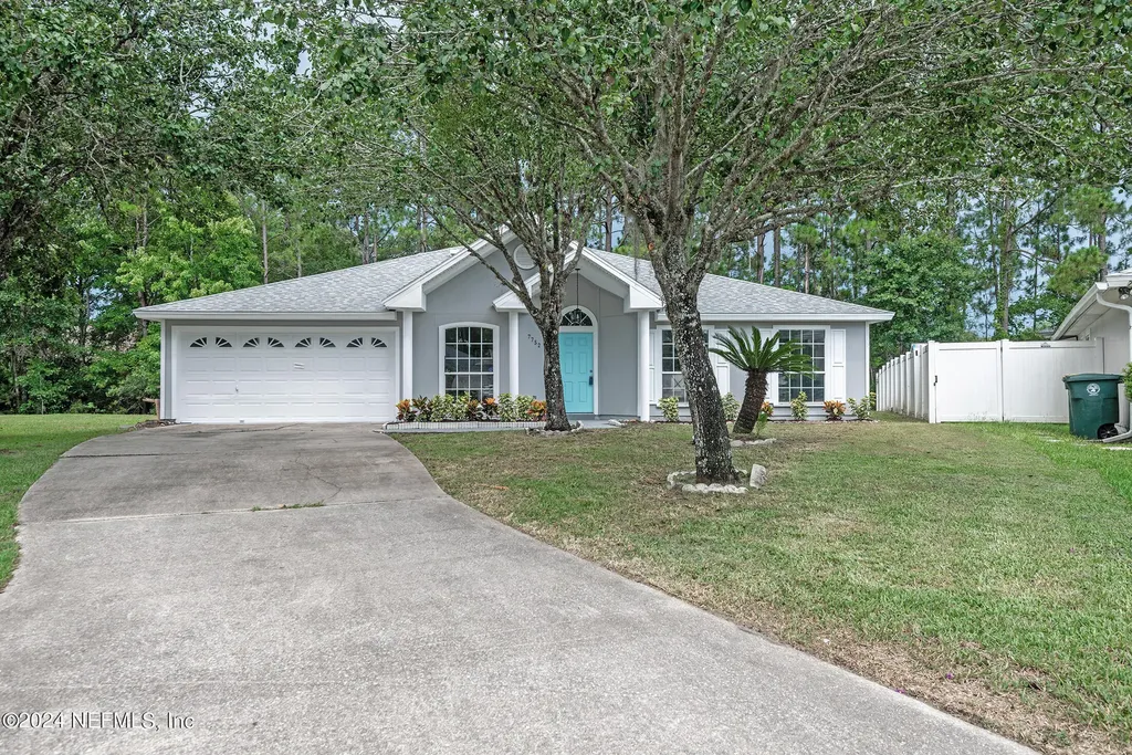 7752 Fawn Lake Drive S Jacksonville FL 32256