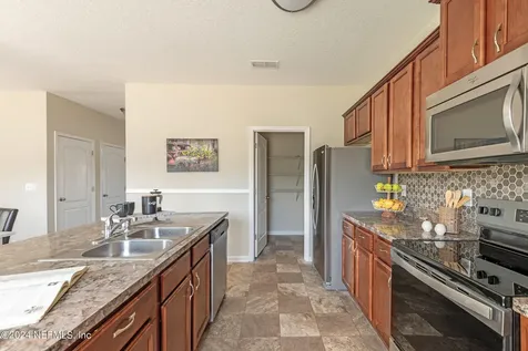 6118 Black Filly Lane Jacksonville FL 32234