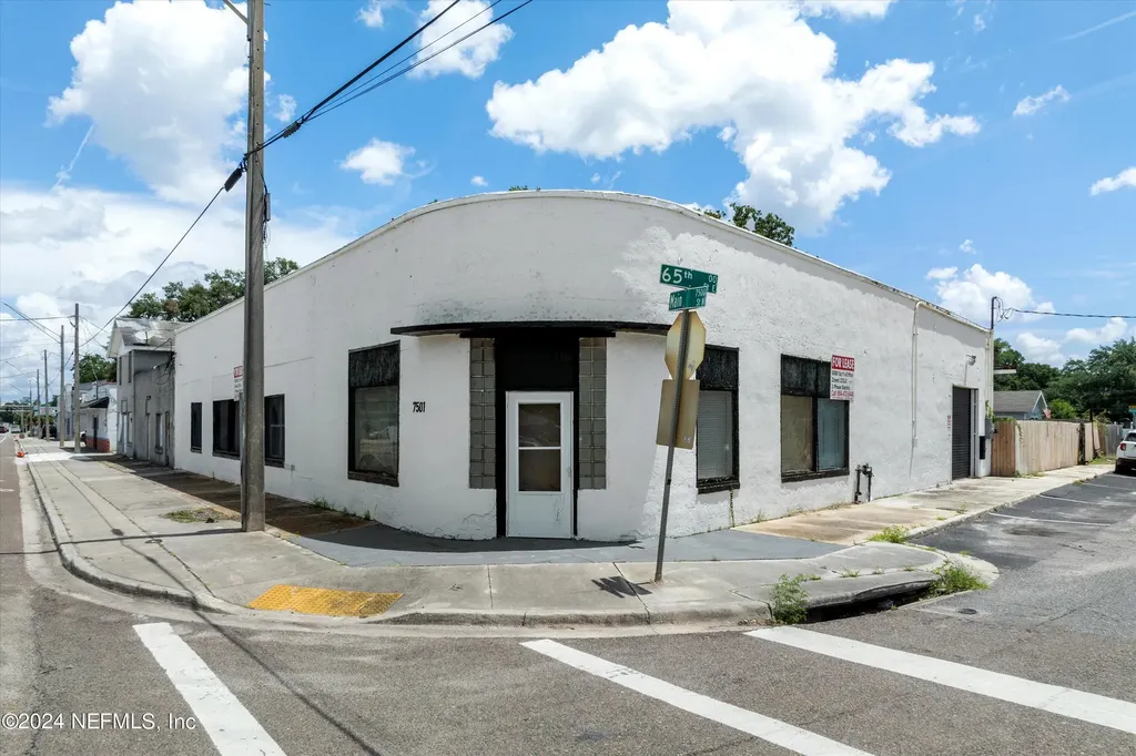 7501 N Main Street Jacksonville FL 32208