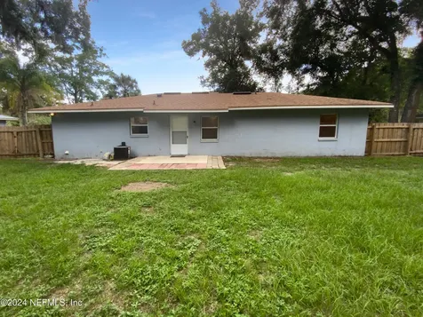 810 Oak Street Green Cove Springs FL 32043