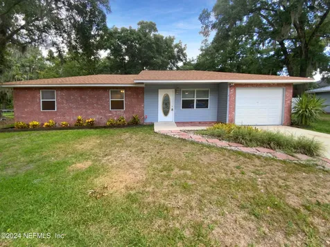 810 Oak Street Green Cove Springs FL 32043