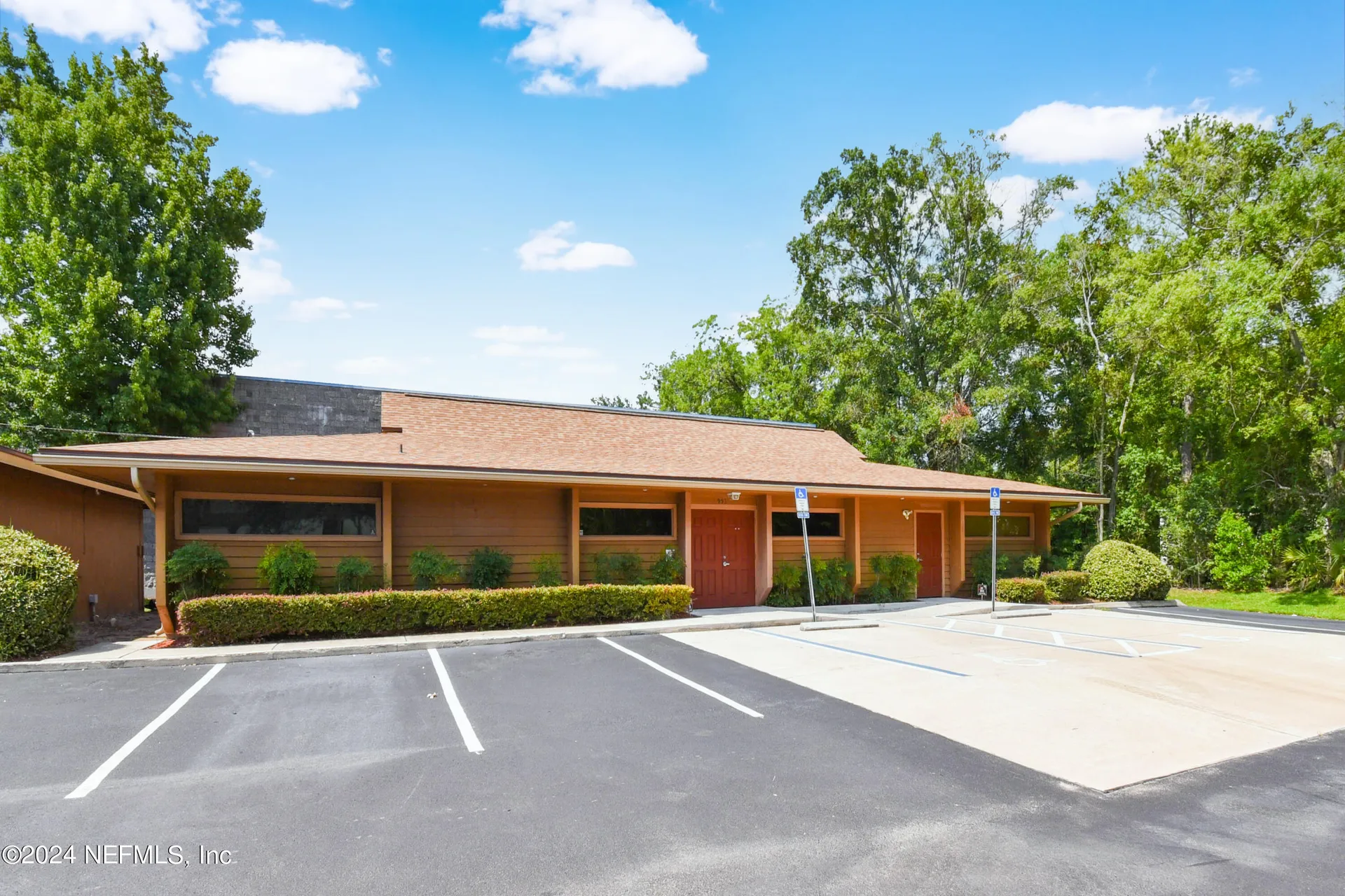 953 Lane Avenue S Jacksonville FL 32205