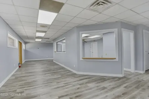 953 Lane Avenue S Jacksonville FL 32205